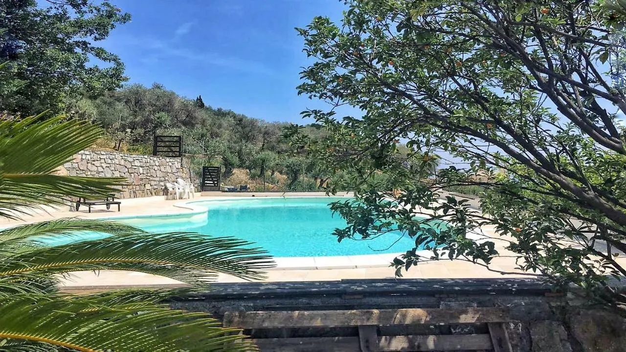 Ue Marin Villa Cervo